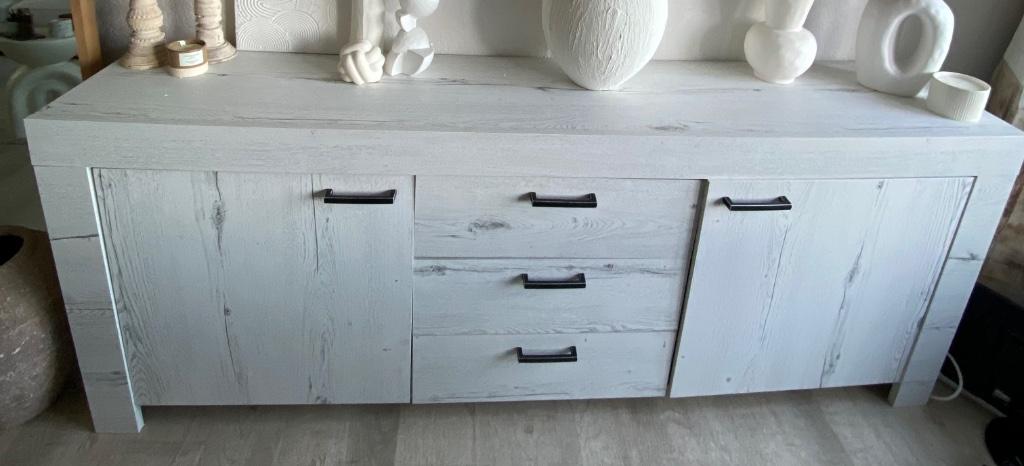 Buffet en bois gris clair/blanc, Maison & Meubles, Avec tiroir(s), 25 à 50 cm, Moins de 100 cm, Enlèvement