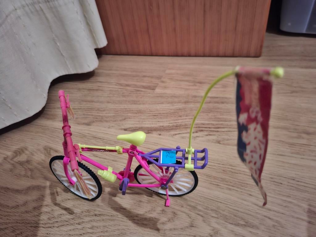 Barbie speelgoed, Ophalen