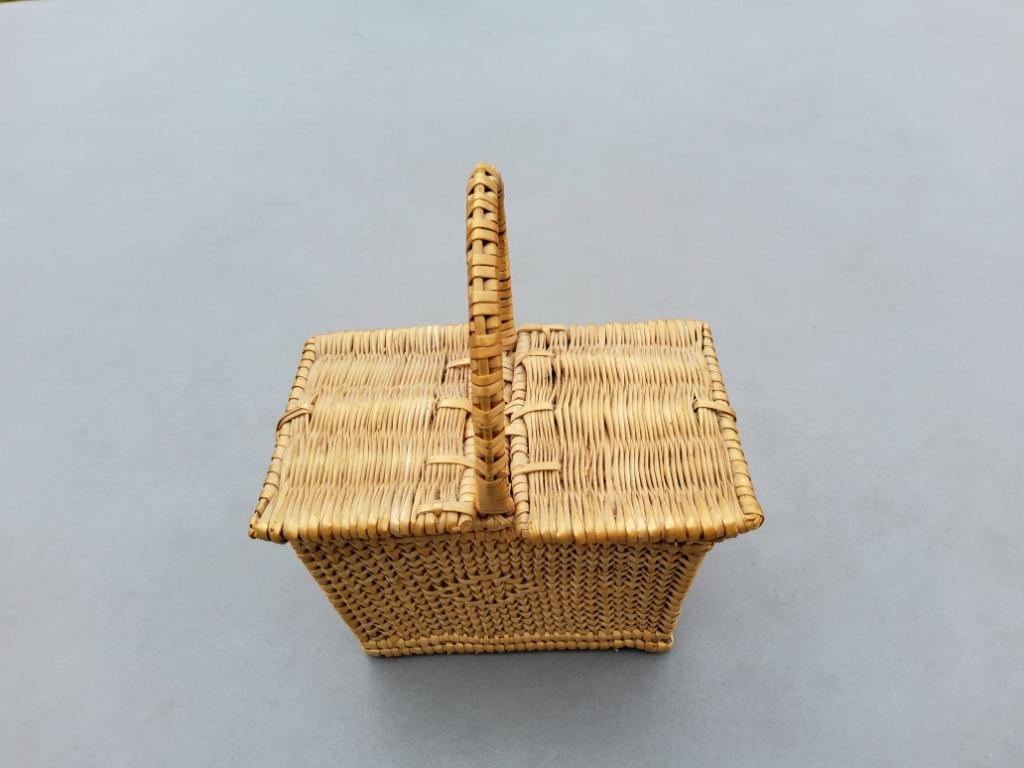Vintage panier osier pour ancienne poupée ou déco.Voir photo, Enlèvement ou Envoi