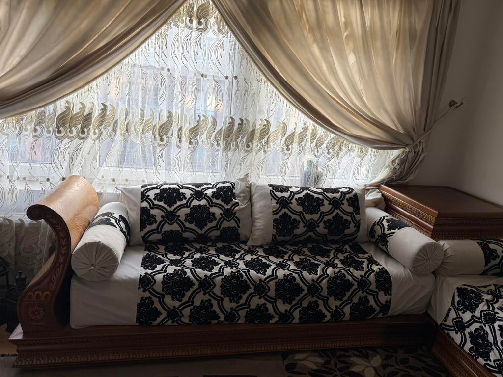 Salon marocain, Ophalen, Hout