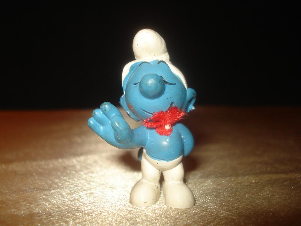 SCHTROUMPFS 20019 Schtroumpf Fleur en Bouche Années 80's Rar, Enlèvement ou Envoi, Utilisé, Différents Schtroumpfs, Poupée, Figurine ou Peluche