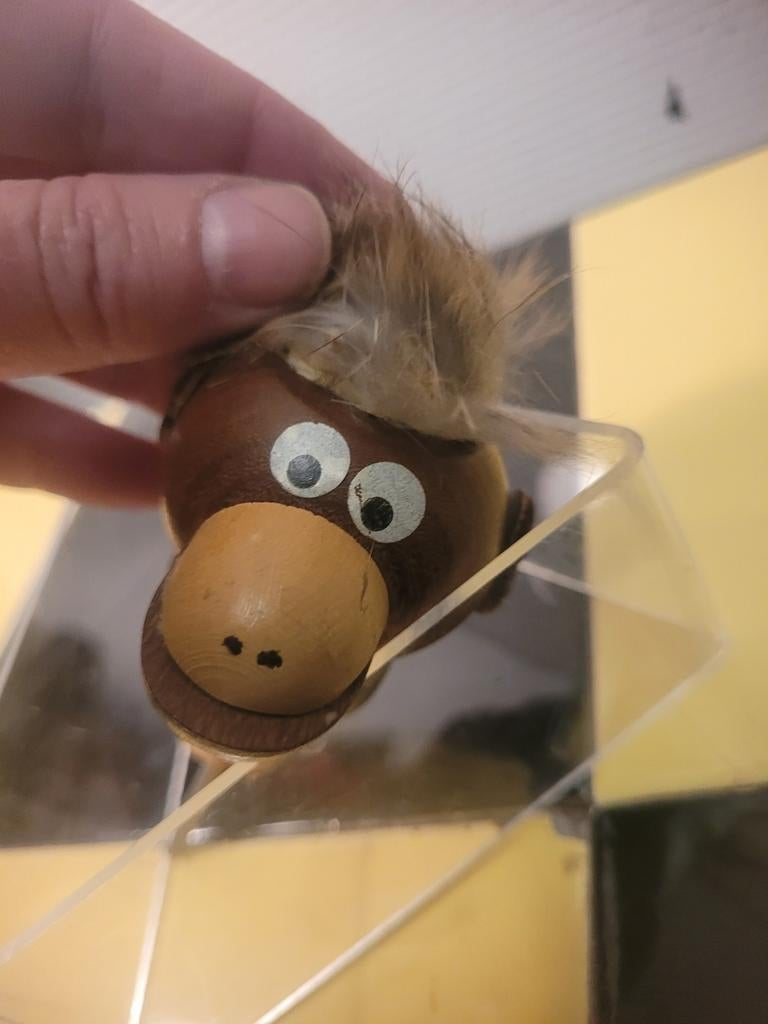 Adorable petit bouchon singe en teck scandinave retro, Collections, Rétro, Autres types, Enlèvement ou Envoi