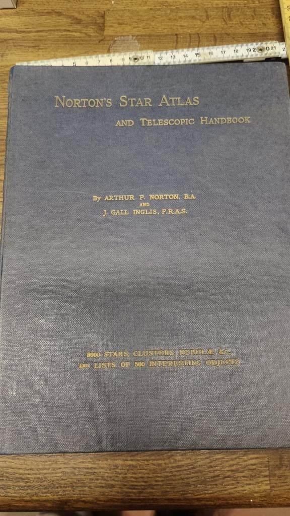 NORTON'S Star Atlas and TELESCOPIC Handbook., Boeken, Ophalen of Verzenden, Gelezen