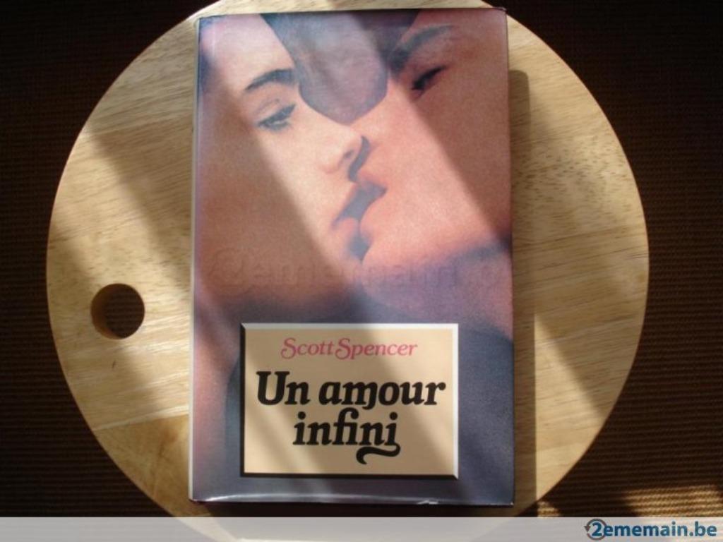 Un amour infini, Scott Spencer, Enlèvement ou Envoi, Utilisé