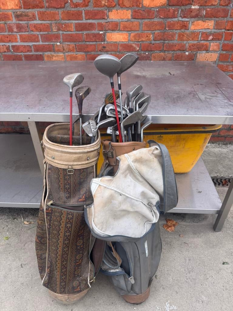 2 zakken golfclubs, Ophalen, Gebruikt
