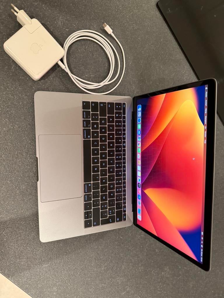 Macbook Pro 13” in goede staat nieuwe batterij, Ophalen, 256 GB, 8 GB, 13 inch