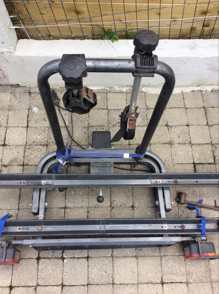Porte 2 vélos, 2 vélos, Utilisé