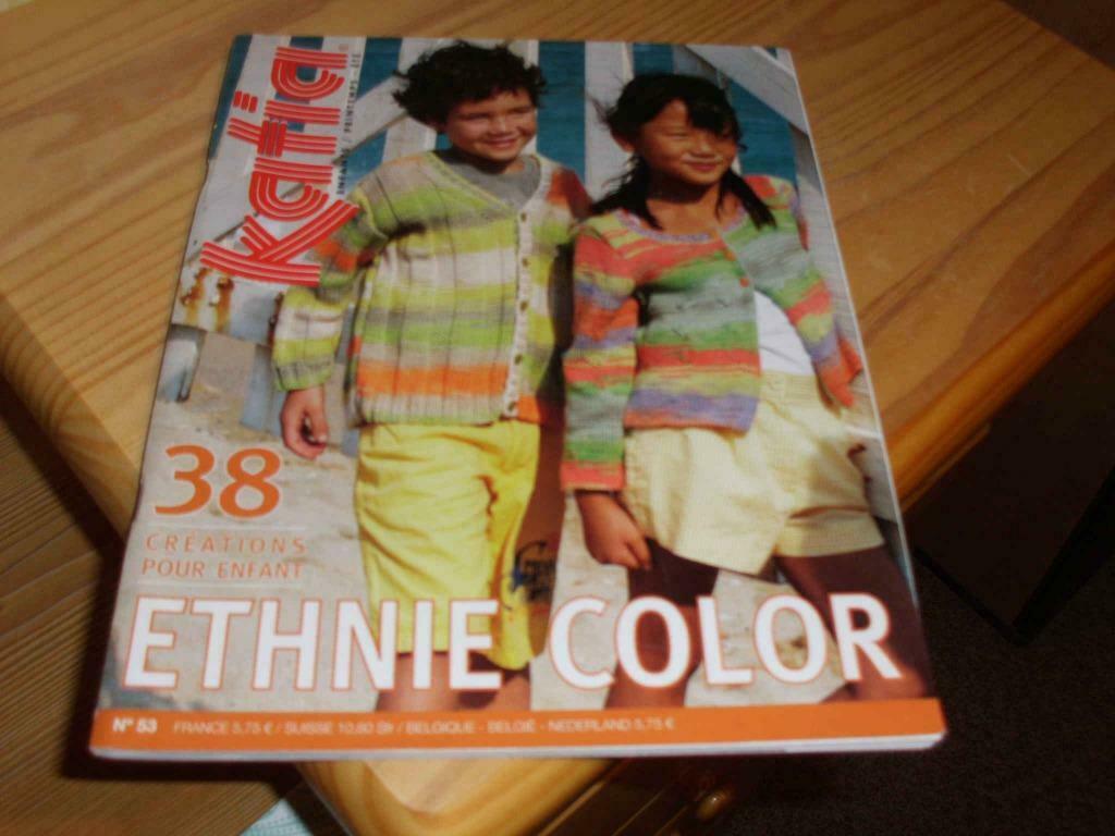 Katia n53, Ethnie color - printemps/été, Hobby en Vrije tijd, Breien en Haken, Ophalen, Nieuw, Breien of Haken, Patroon of Boek