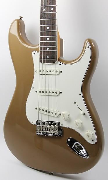 Fender Eric Johnson Stratocaster in palomino brown, Muziek en Instrumenten, Snaarinstrumenten | Gitaren | Elektrisch, Ophalen