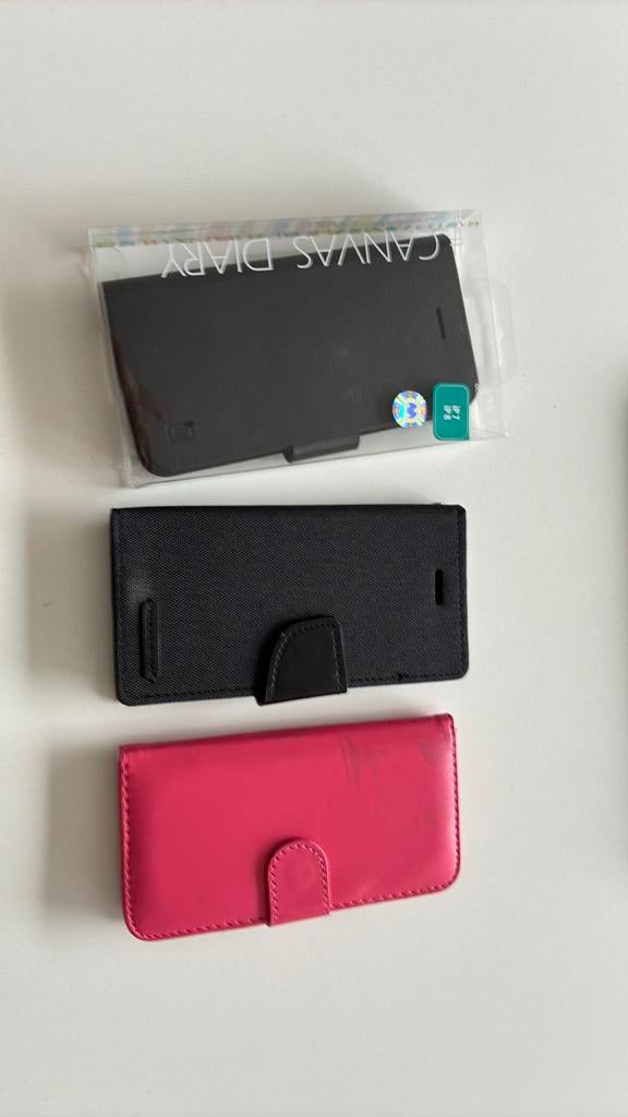 Iphone 7of 8 hoesje, 1 nieuw en 2 gebruikte hoesjes, Télécoms, Téléphonie mobile | Housses, Coques & Façades | Apple iPhone, Enlèvement ou Envoi