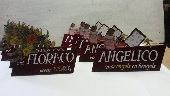 KARTONNEN RECLAME DISPLAYS"FLORACO&ANGELICO"UIT JAREN 50/60, Ophalen of Verzenden, Zo goed als nieuw, Reclamebord