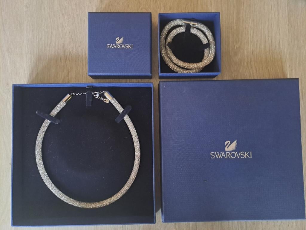 Swarovski set Stardust Deluxe White ketting + armband, Verzamelen, Swarovski, Ophalen, Nieuw