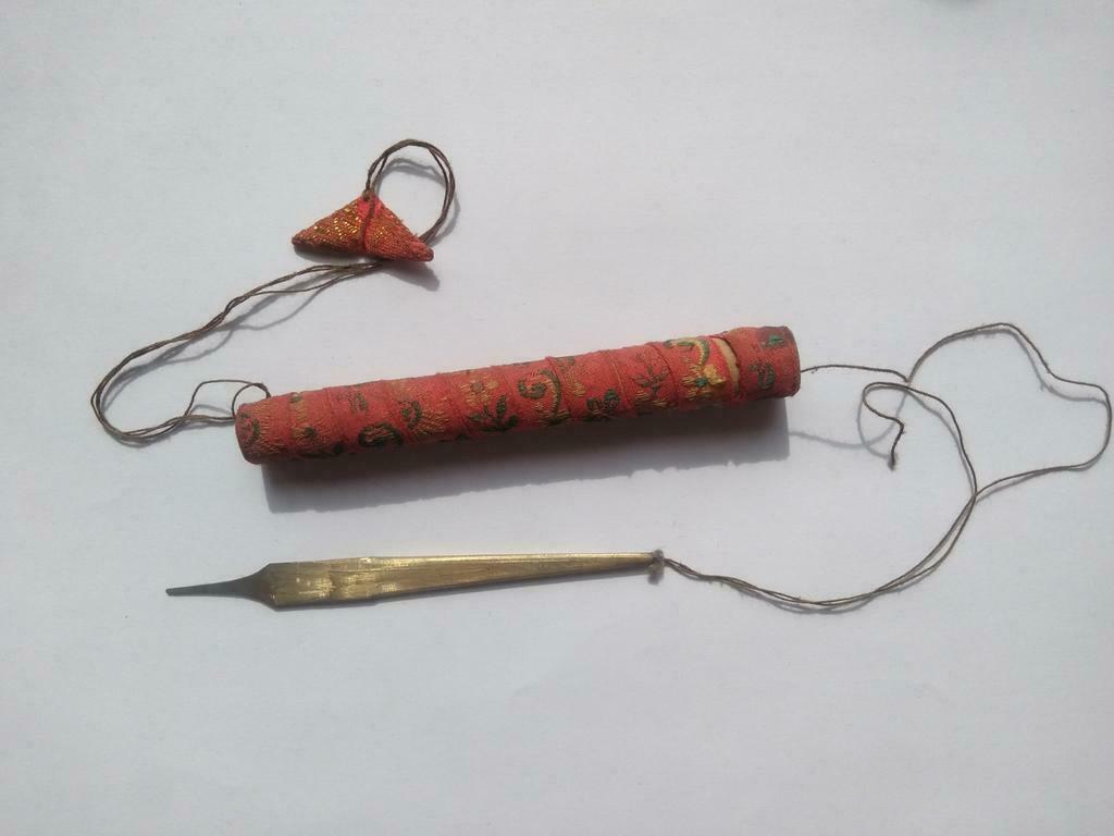 Guimbarde Vietnamienne Dan Moi dans sa boite., Musique & Instruments, Enlèvement ou Envoi, Neuf