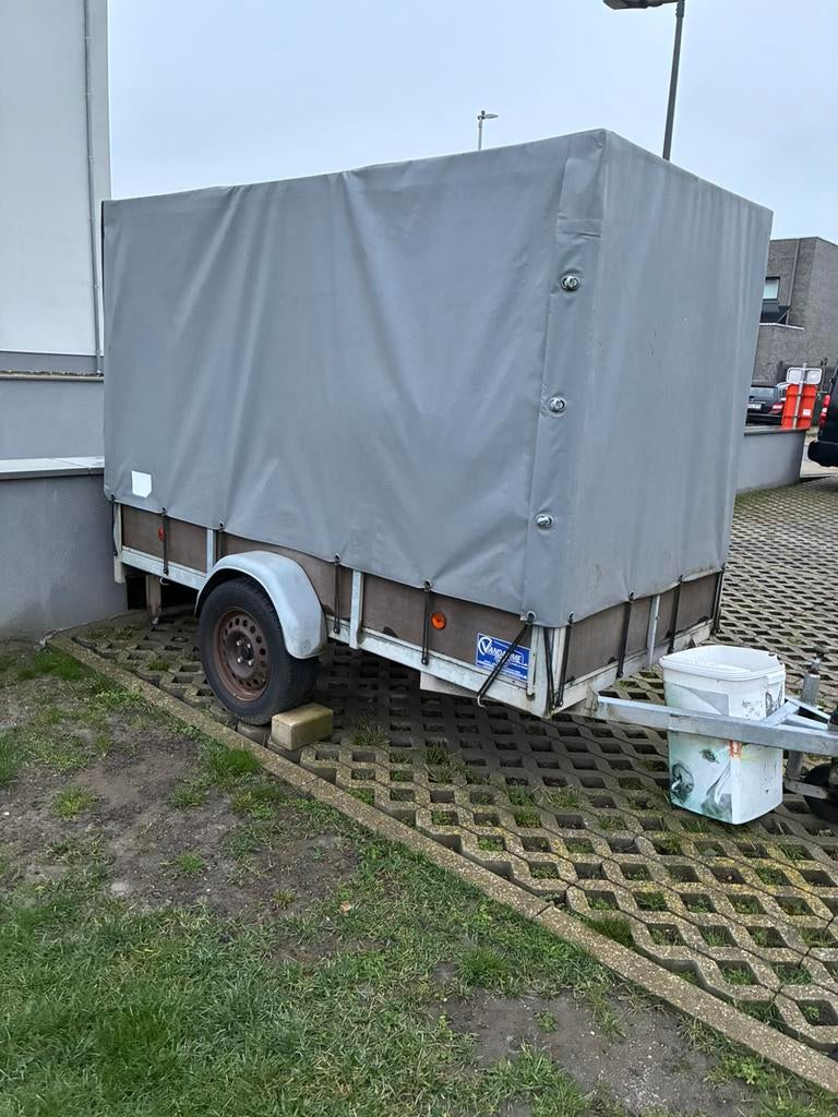 Gesloten aangangwagen van -750kg, Auto diversen, Aanhangers en Bagagewagens, Ophalen, Zo goed als nieuw
