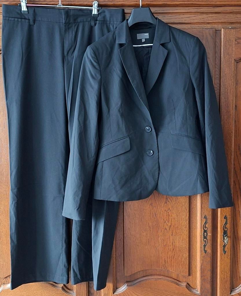 Donkergrijs gestreept maatpak Mexx, Kleding | Dames, Maat 42/44 (L), Ophalen of Verzenden, Zo goed als nieuw, Grijs