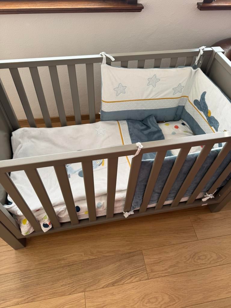 Petit lit complet, Enlèvement, Comme neuf, Matelas