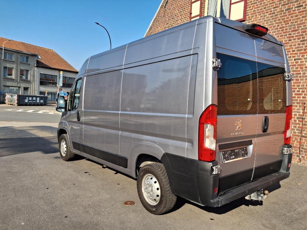 bestelwagen, Auto's, Voorwielaandrijving, 4 deurs, Stof, Navigatiesysteem