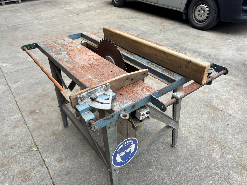 Zaagtafel professioneel materiaal 6kw motor tafelzaag, Doe-het-zelf en Bouw, Ophalen