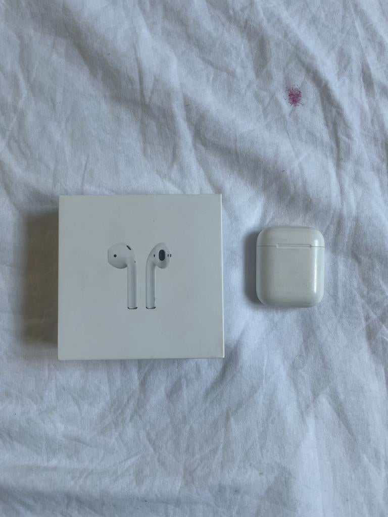 Originele Apple AirPods (2nd generation), Enlèvement, Utilisé, Autres marques, Bluetooth