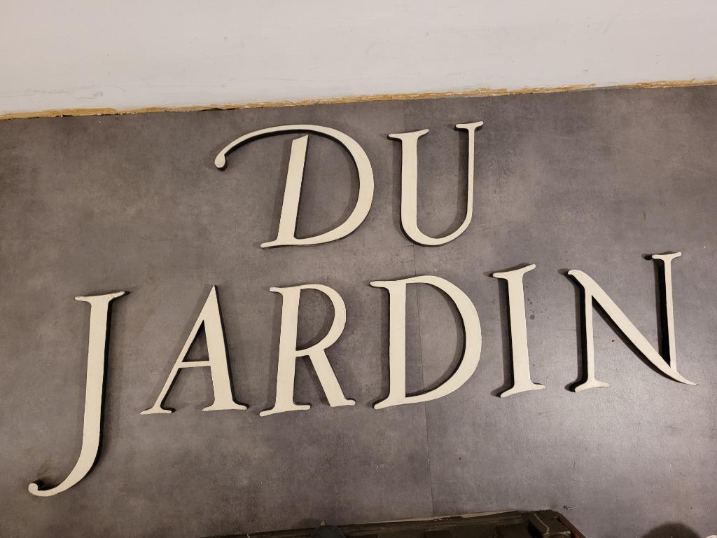 ancien grand lettrage en bois DU JARDIN vintage design, Enlèvement ou Envoi, Utilisé, Panneau publicitaire