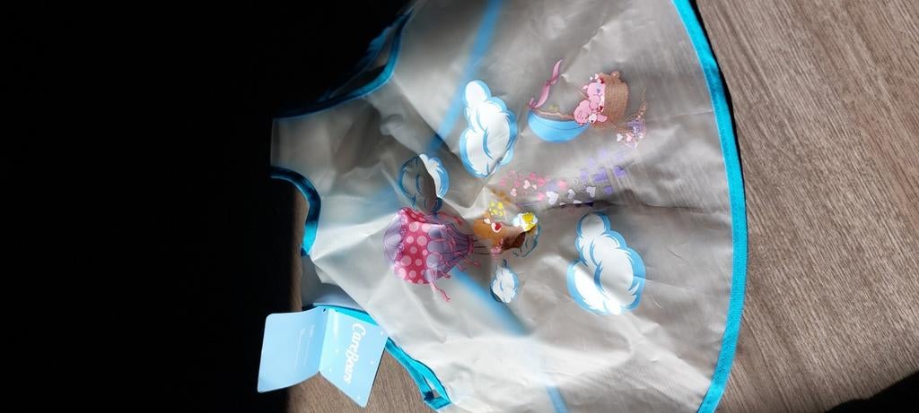 Slabbetje plastiek care bears, Ophalen of Verzenden