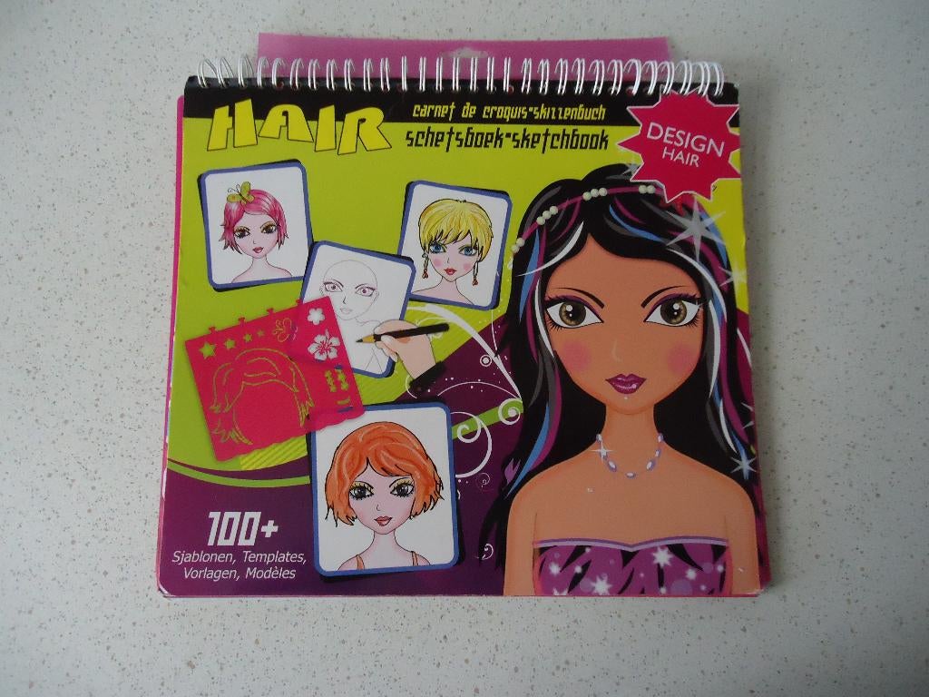 Nieuw Hair Schets / Sketchboek in Prima Staat!, Ophalen of Verzenden, Zo goed als nieuw, Papier, Schets- of Tekenboek