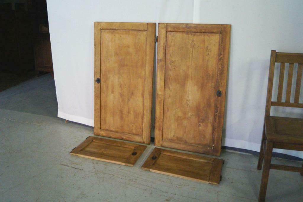 Ensemble de 4 portes anciennes (placard) en OLM + clés assor, Enlèvement