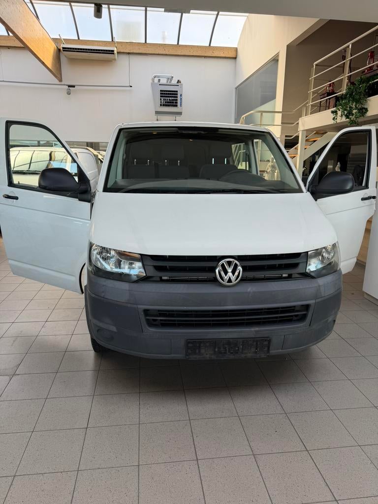 Volkswagen t5 dubbele cabine 6 personen gekeurd voor verkoop, Volkswagen, Wit, Bedrijf, Grijs