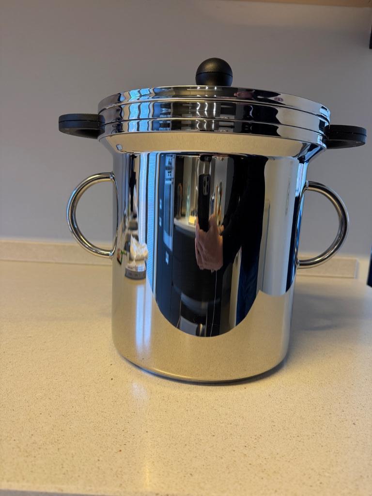 Alessi pasta pot, Huis en Inrichting, Keuken | Potten en Pannen, Ophalen, Zo goed als nieuw, Inox
