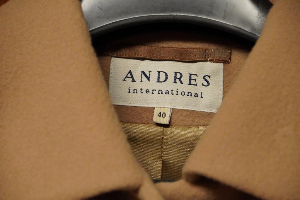 Damesjas Andres 90% wol - 10% kasjmier, Kleding | Dames, Beige, Zo goed als nieuw, Andres, Ophalen