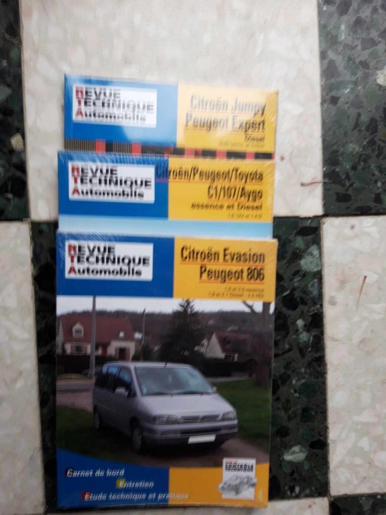 Revue Technique automobile Citroen Peugeot Toyota Ford, Livres, Enlèvement ou Envoi, Neuf, Divers