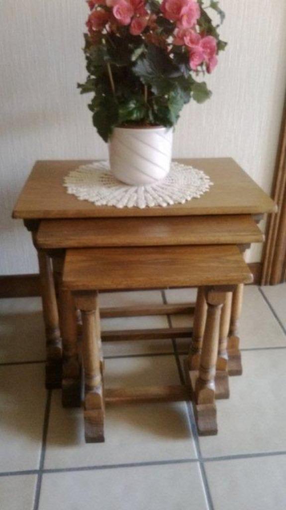 Tables d'appoint, Enlèvement