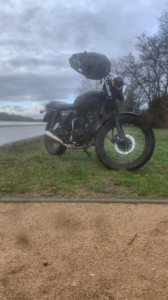 Hanway 50, Fietsen en Brommers, Ophalen