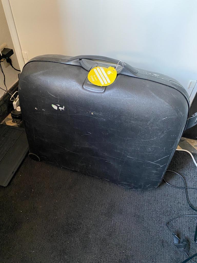 Reiskoffer Samsonite hardcase 4 wielen 75x55x25cm, Gebruikt, Hard kunststof, 70 cm of meer, 55 cm of meer