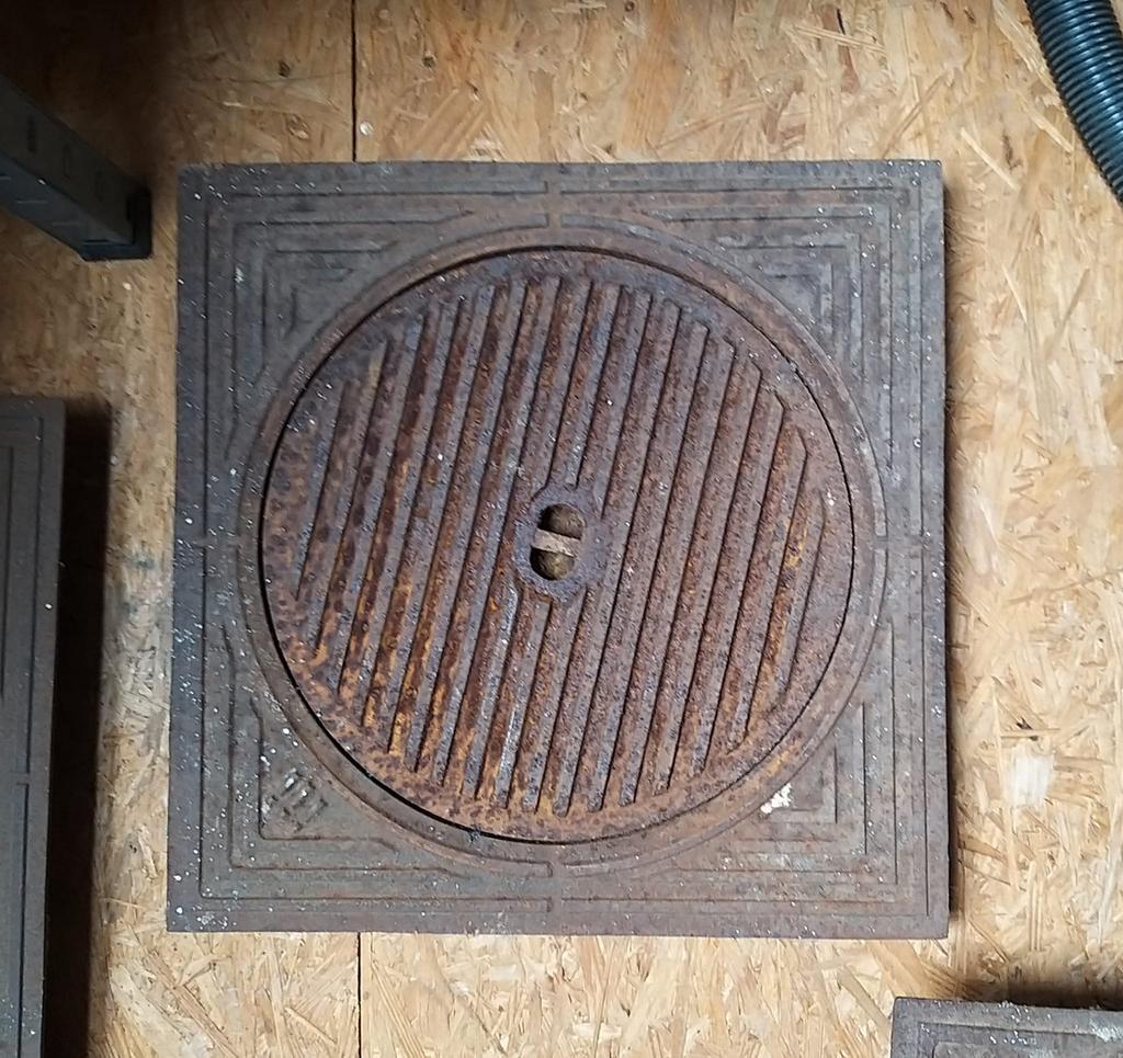 gietijzeren putdeksel, Doe-het-zelf en Bouw, Buizen en Afvoer, Ophalen, Gebruikt