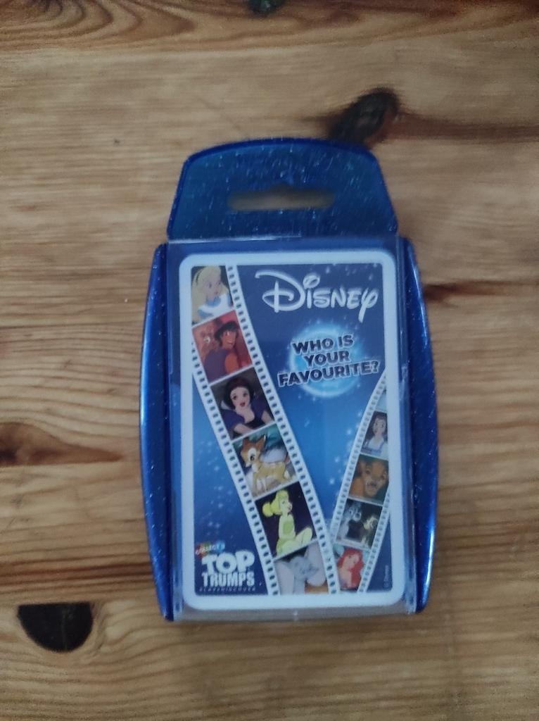 Top Trumps Disney, Vijf spelers of meer, Ophalen of Verzenden, Zo goed als nieuw