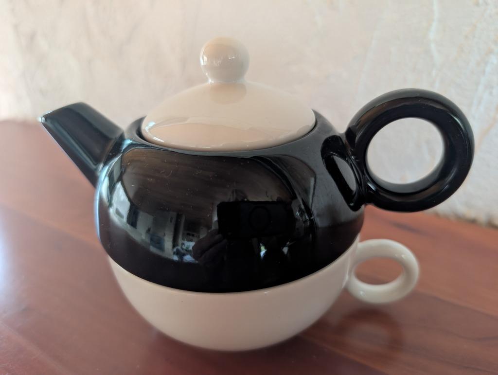 Nieuw: theepot en beker, Huis en Inrichting, Ophalen of Verzenden, Nieuw, Porselein, Overige typen