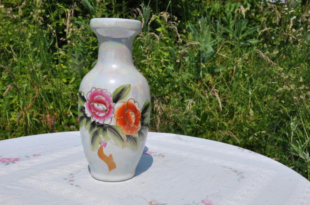vase cintré faience irisée, Enlèvement ou Envoi