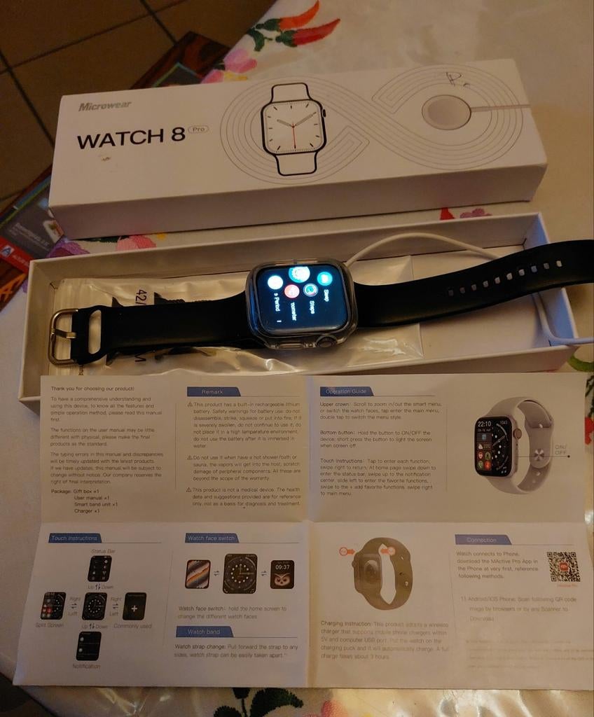 Smart Watch 8 PRO, in originele verpakking., Handtassen en Accessoires, Smartwatches, Ophalen, Zo goed als nieuw