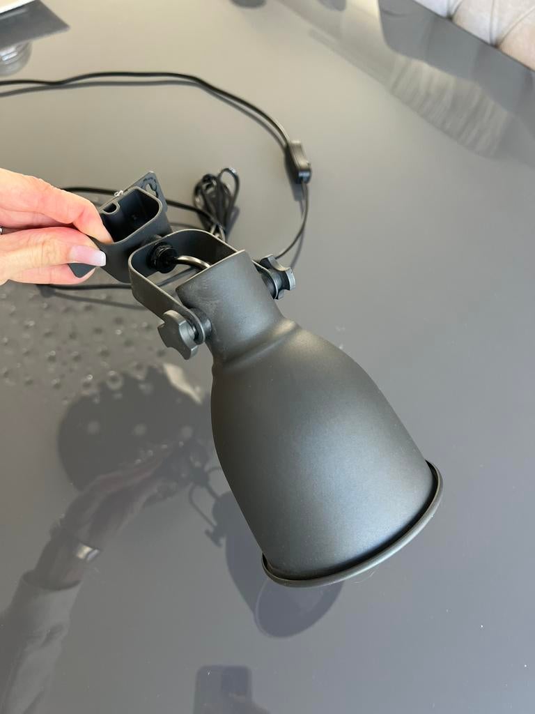 Lampe métal noir à accrocher au mur - Comme neuve, Enlèvement, Comme neuf, Métal
