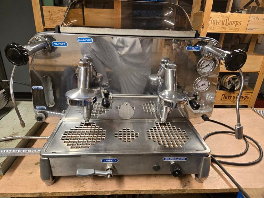 Faema E61 millésime 1964, Café moulu, Machine à espresso, Utilisé, Tuyau à Vapeur