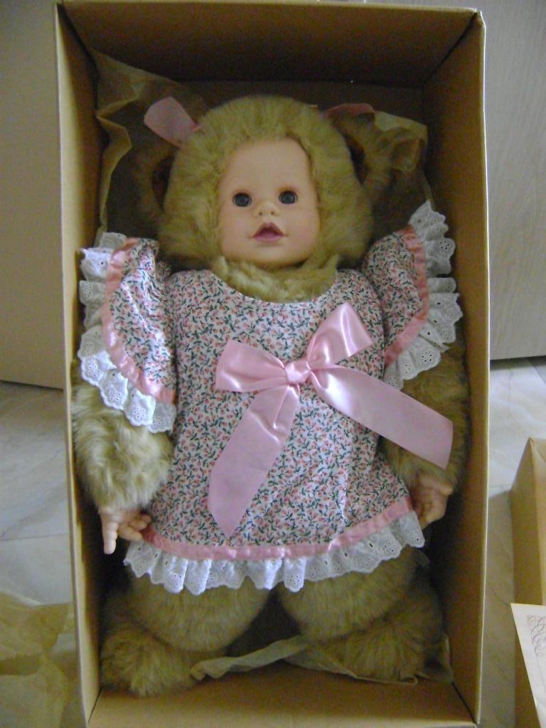 lim. edition berrepot van Anne Geddes, Verzamelen, Ophalen of Verzenden, Nieuw, Pop