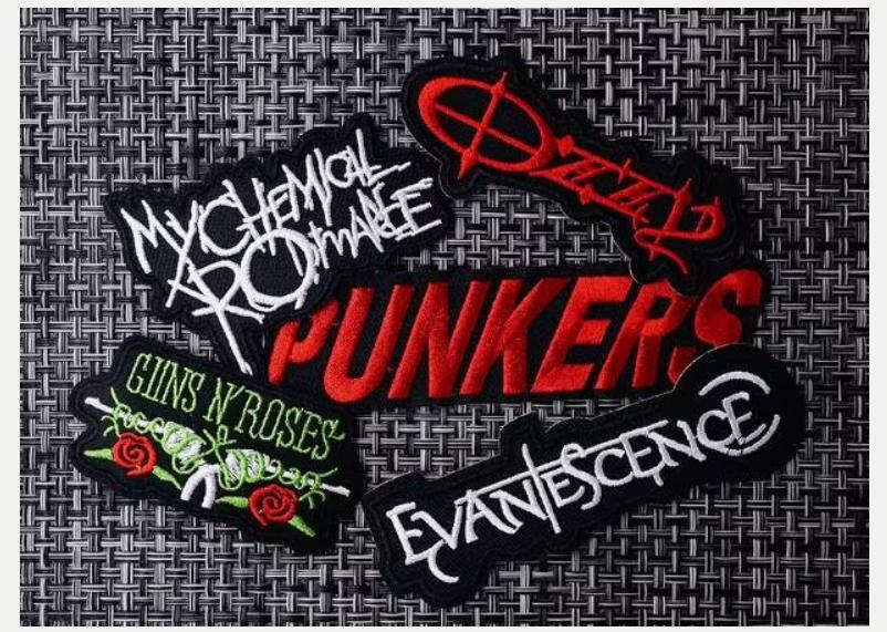 Band patches set rock / punk / metal 50 stuks mixed, Ophalen of Verzenden, Nieuw
