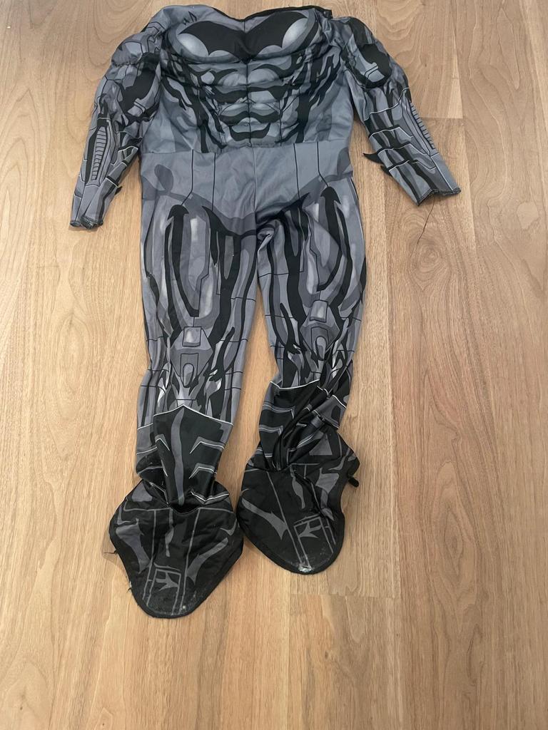 Diverse verkleedkleren maat 140 tot 160, Ophalen, Zo goed als nieuw