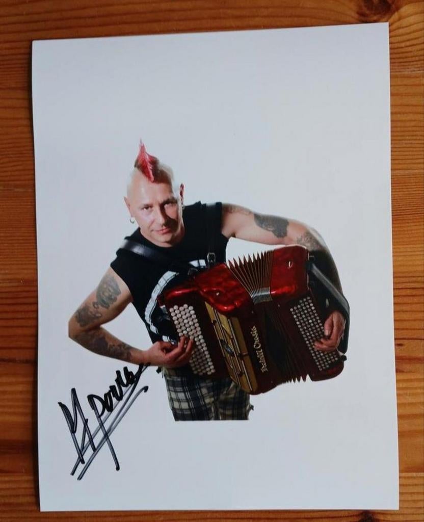 Gesigneerde foto van Marino Punk., Envoi, Neuf