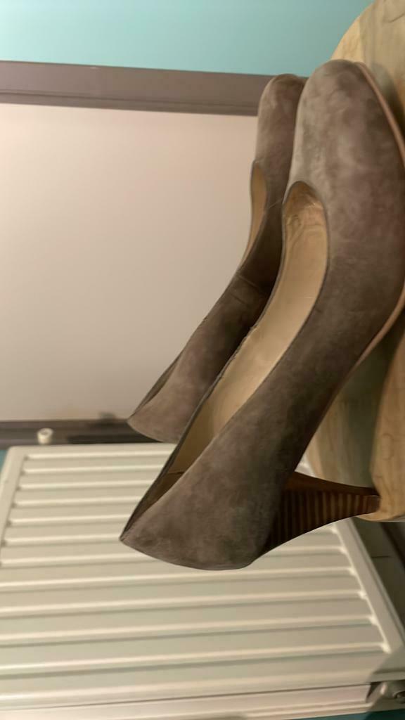 Schoenen beige merk Noē, Kleding | Dames, Schoenen, Ophalen of Verzenden, Zo goed als nieuw, Beige