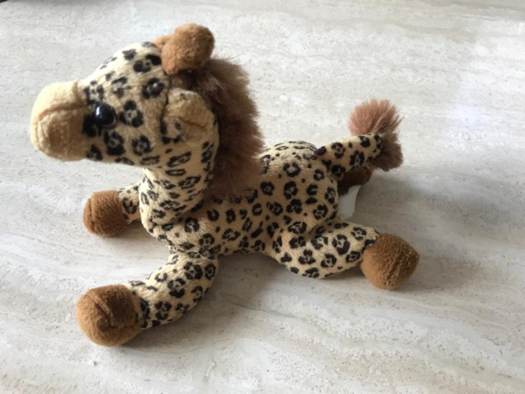 Nieuwe wasbare knuffel "Giraf" (zn5526), Kinderen en Baby's, Speelgoed | Knuffels en Pluche, Ophalen of Verzenden, Nieuw, Overige typen