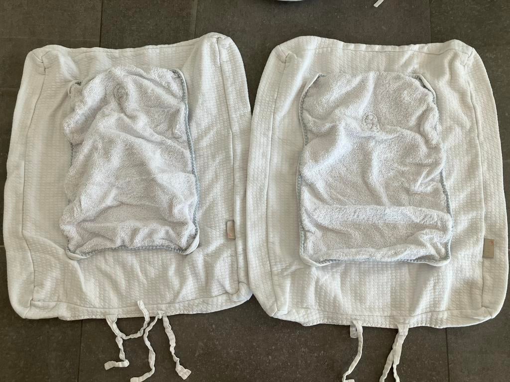 2 waskussenhoezen Charmi Baby wit, Kinderen en Baby's, Ophalen, Zo goed als nieuw