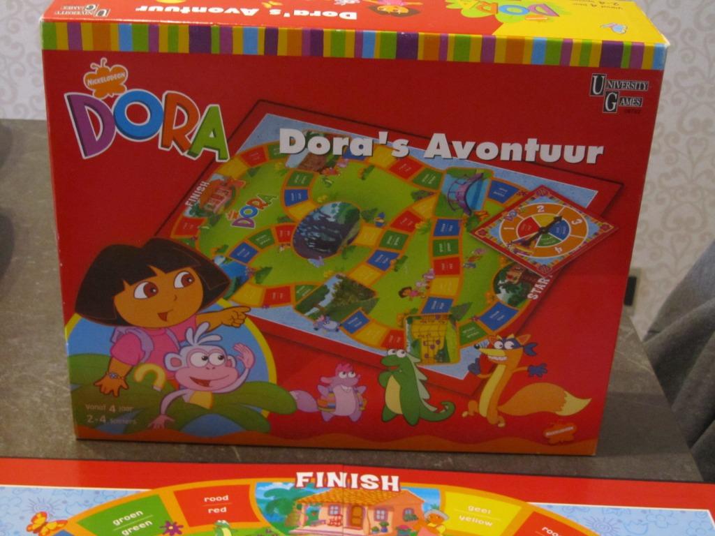 Dora gezelschapsspel vanaf 4 jaar 2-4 spelers, Hobby en Vrije tijd, Gezelschapsspellen | Bordspellen, Een of twee spelers, Ophalen of Verzenden