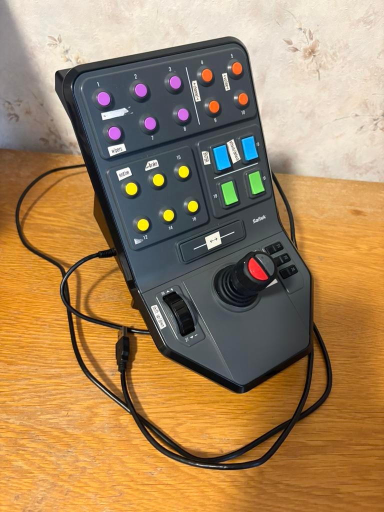 Le panneau Logitech Saitek Farm., Computers en Software, Joysticks, Ophalen, Zo goed als nieuw